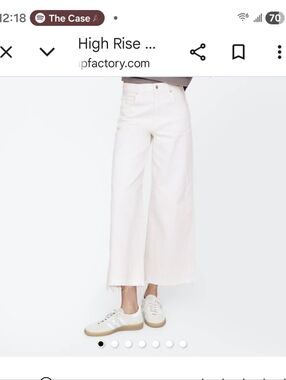 GAP Off White Wide-Leg High-Rise Crop Jeans